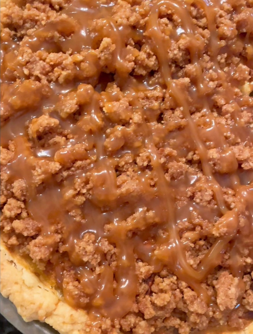 caramel cheesecake pecan pie by TheJennyWren