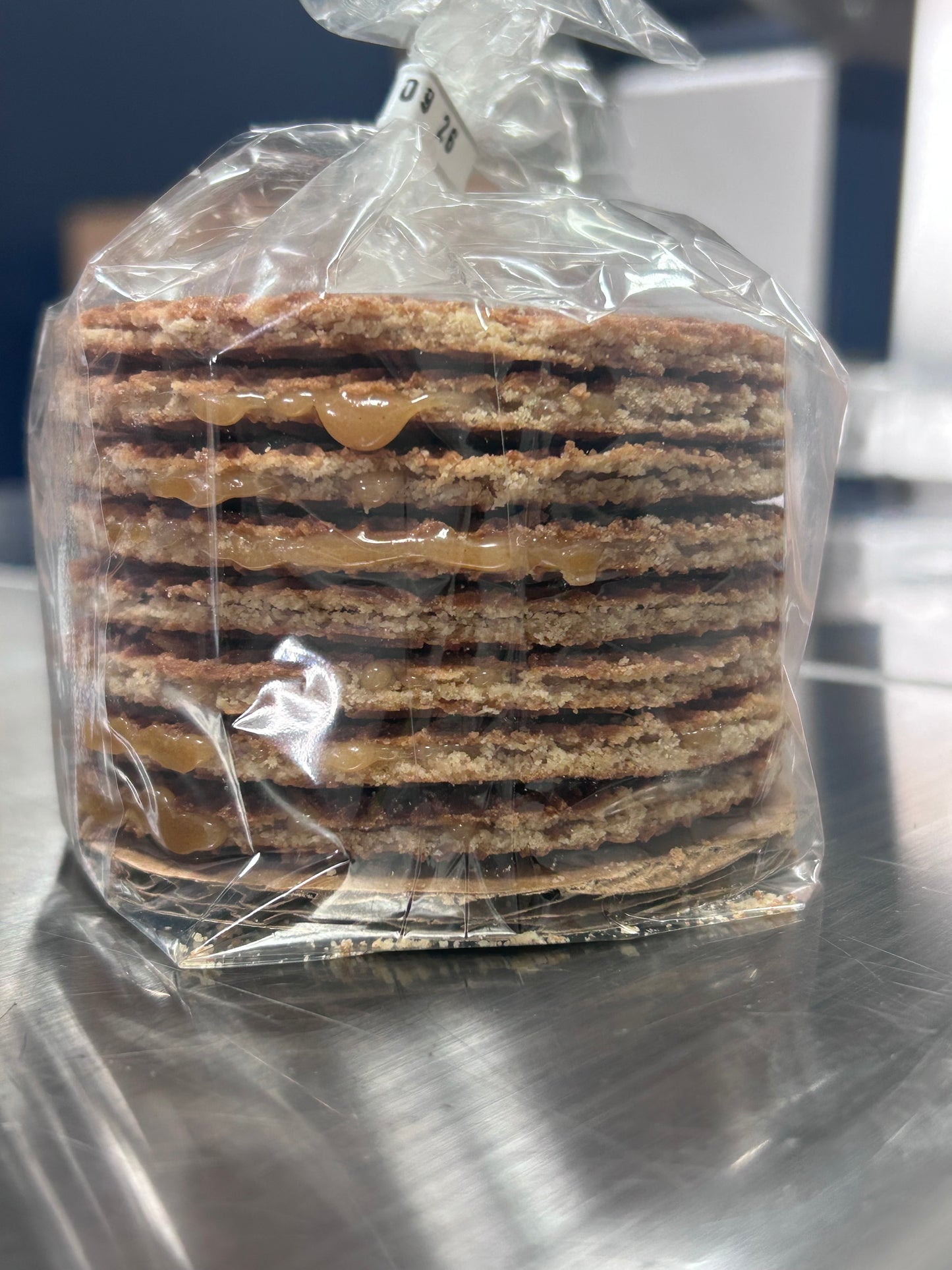 32 GLUTEN FREE/VEGAN STROOPWAFELS (no dairy/no eggs) in 4 bags of 8