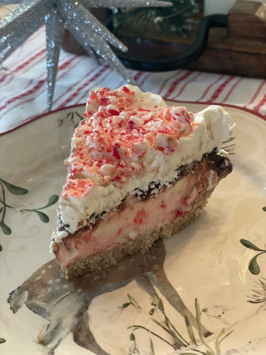 candy cane fudge pie with stroopwafel crust