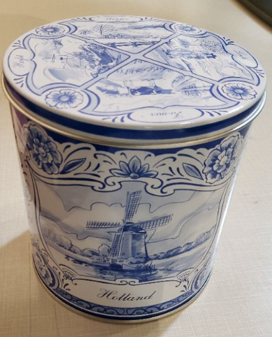 Stroopwafel Tin Can in Dutch design